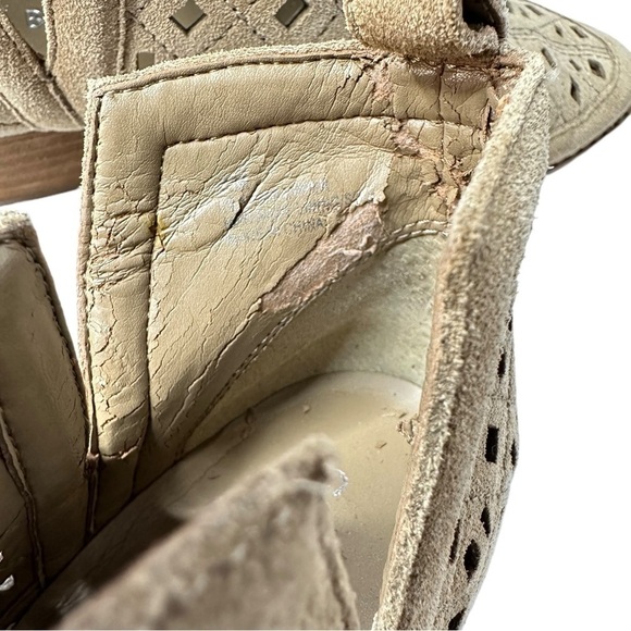 Gianni Bini Leather Upper Cutout Beige Bootie Women’s Size 7 M - Picture 12 of 16